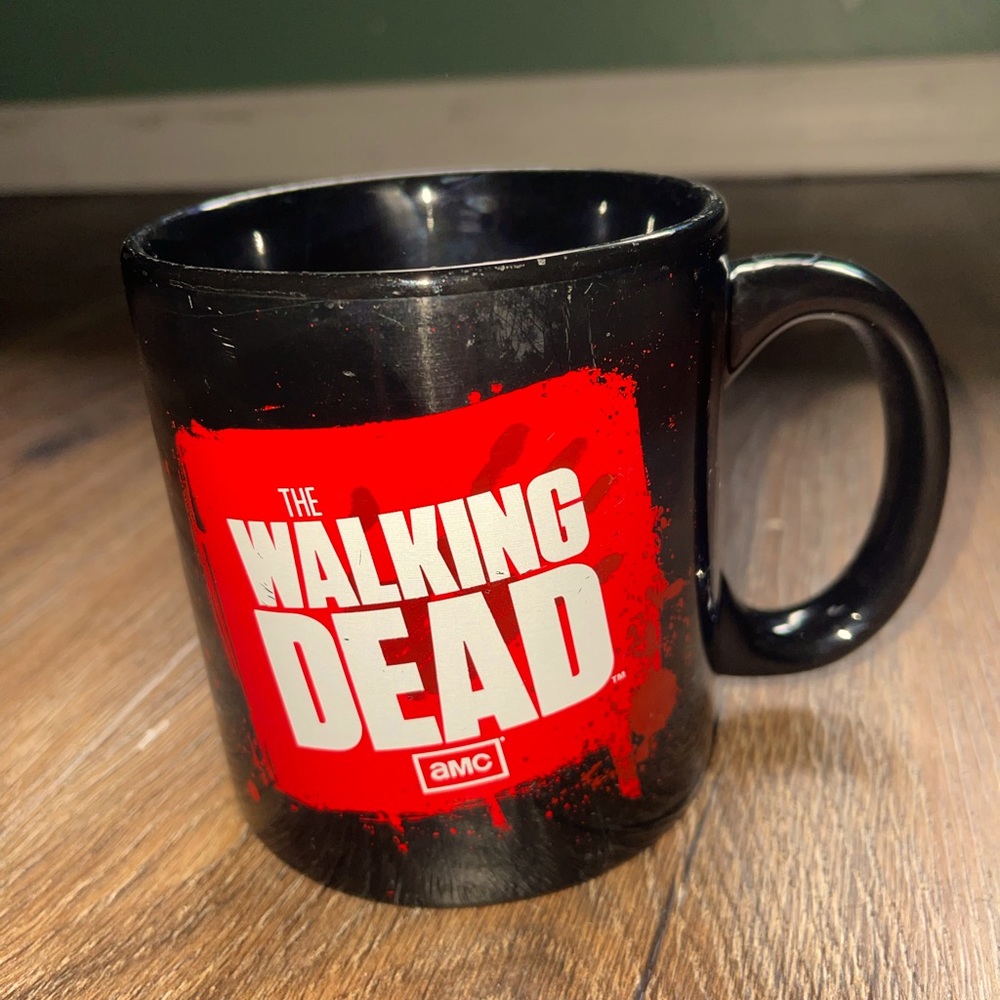 Large Collectors “Walking Dead” Coffee Mug